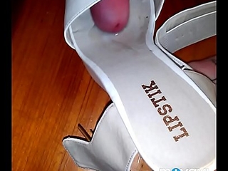 KHLOE'S High-heeled slippers CUMSHOT COMPILATION