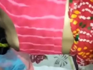 Horny Sonam bhabhi,s chest pressing snatch licking and fingering take hr saree wide of huby video hothdx